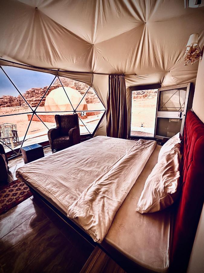 Holiday Inn Luxury Camp Wadi Rum Zewnętrze zdjęcie