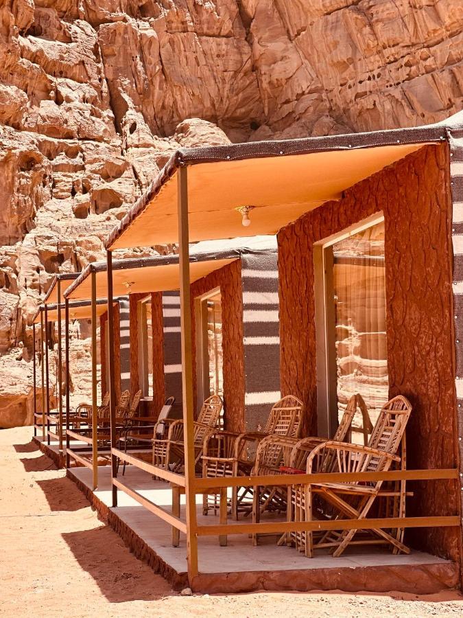 Holiday Inn Luxury Camp Wadi Rum Zewnętrze zdjęcie